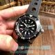 Replica Breitling Superocean Black Dial Black Rubber Strap Watch 44mm 2_th.jpg